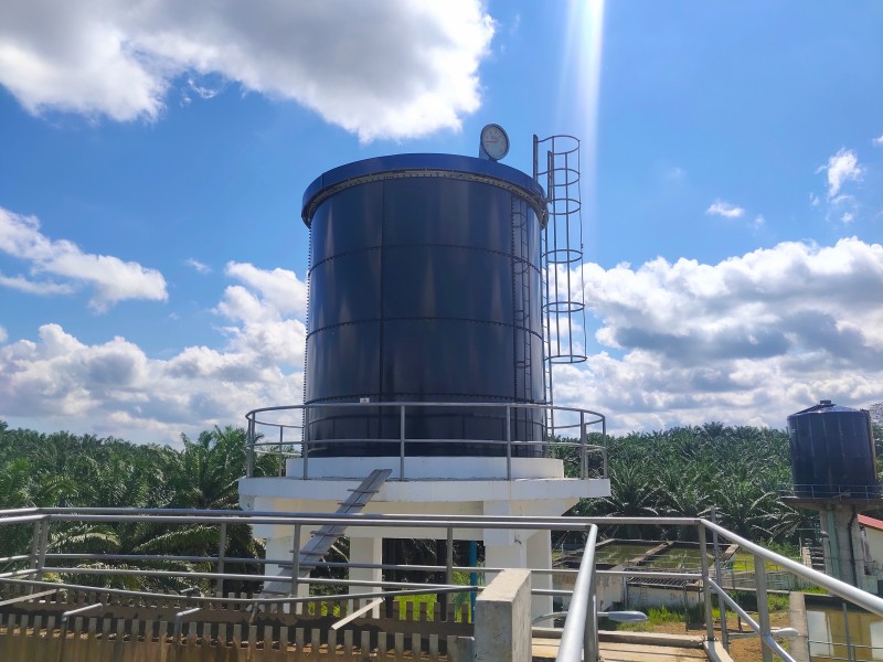 Reactor UV de media presión Esegen: Desinfección y oxidación avanzadas para el tratamiento del agua.